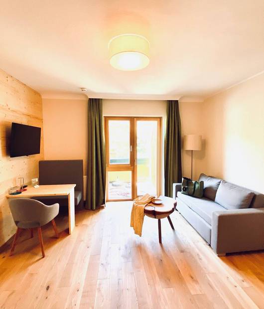 Spruce Suite