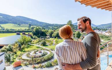 On the balcony of the Holzbach in the Naturhotel Molzbachhof