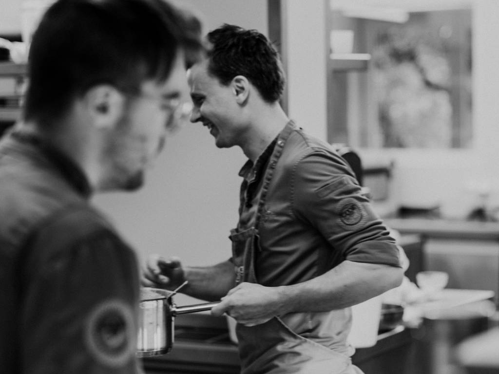 Peter in the kitchen at the Naturhotel Molzbachhof (c) Heldenteater. 