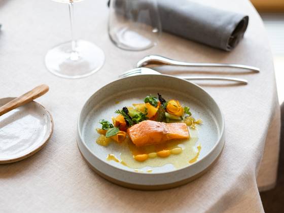 Court at the Wirtshaus Molzbachhof (c) Michael Reidiger.