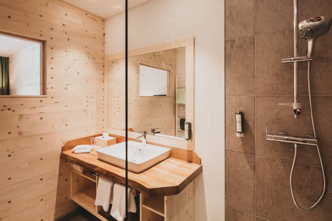 Bathroom at the Holzhotel Molzbachhof